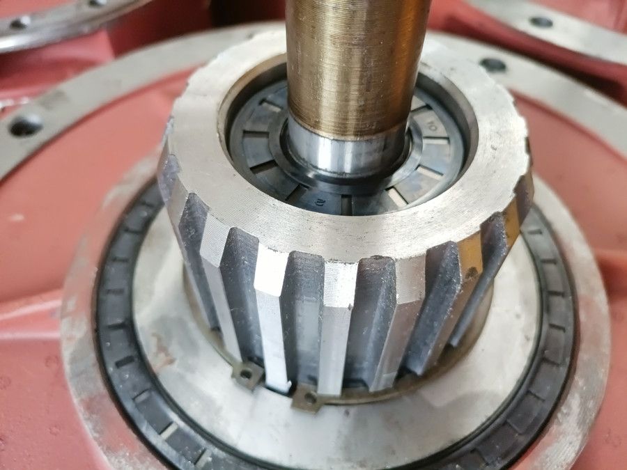 河南電動(dòng)葫蘆配件、減速機(jī)變速箱空心大軸廠家批發(fā)