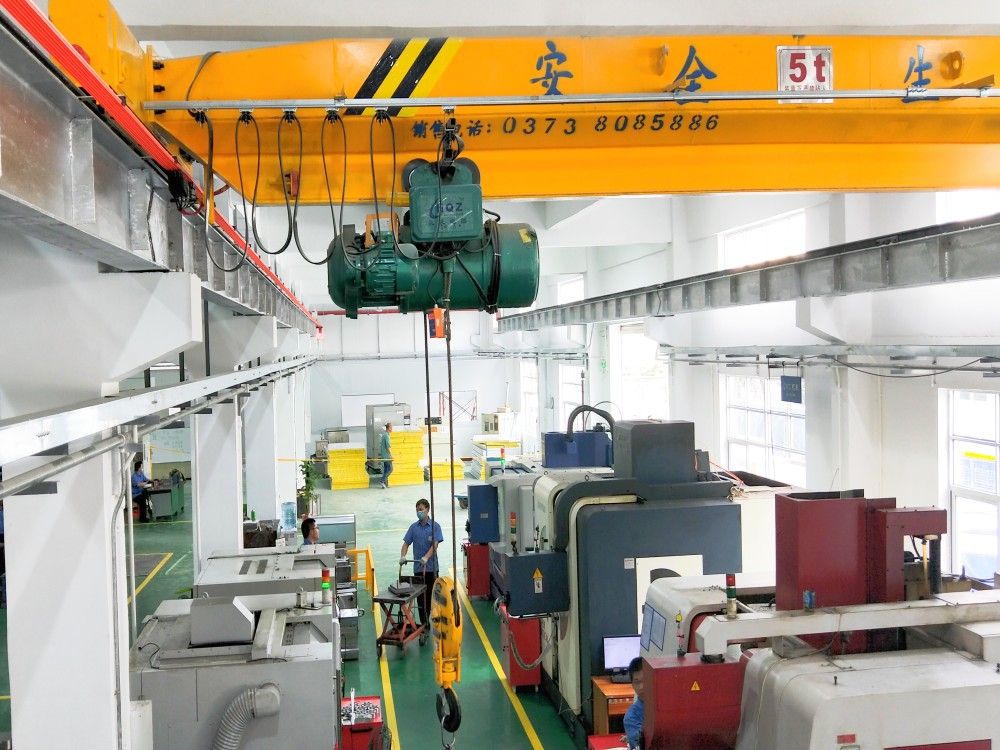 起重機(jī)廠家產(chǎn)地、品牌、電動(dòng)單梁起重機(jī)設(shè)計(jì)制造、安裝維修