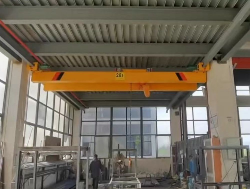新型懸掛起重機(jī)、電動(dòng)雙梁懸掛起重機(jī)、懸掛吊機(jī)、懸掛天車(chē)