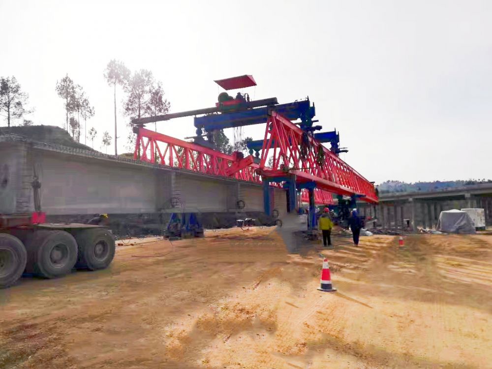 西藏架橋機(jī)廠家制造、安裝調(diào)試、搬遷移裝、改造維修及租賃出租服務(wù)