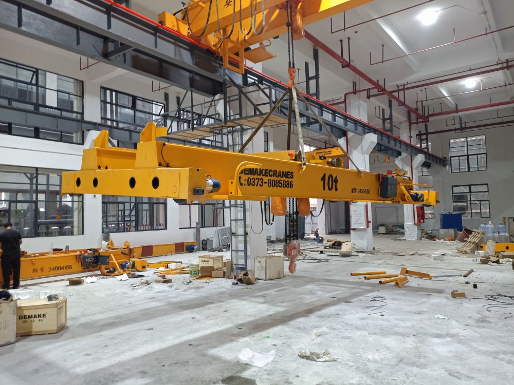 LH型電動(dòng)葫蘆橋式起重機(jī)、廣東省清遠(yuǎn)起重機(jī)廠家、報(bào)價(jià)