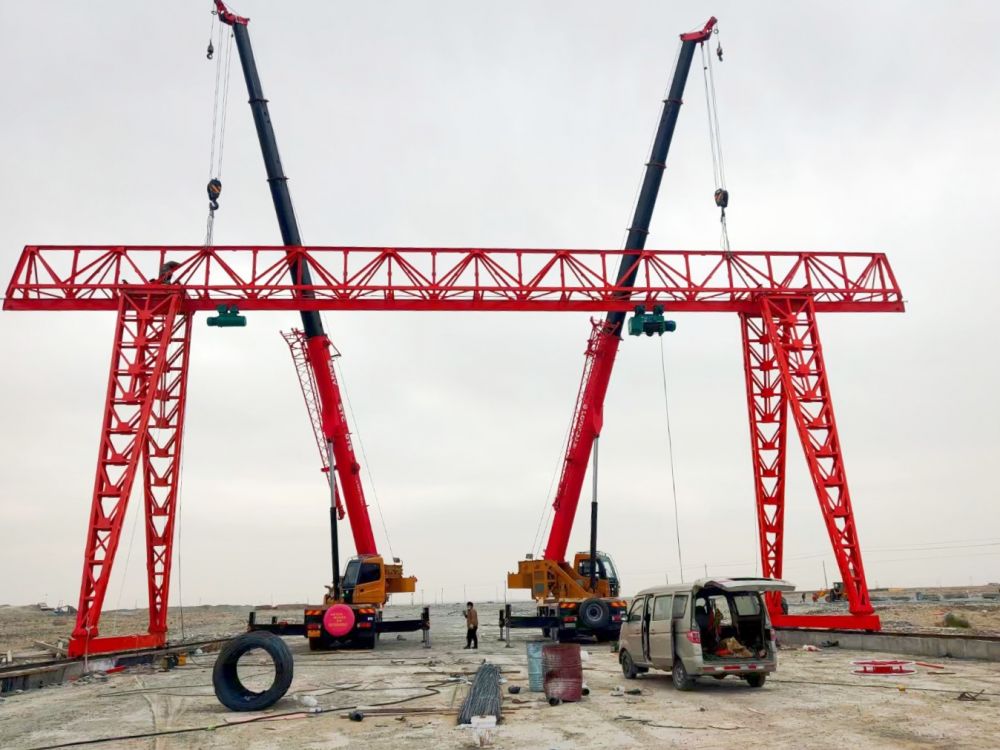 龍門吊廠家、型號、參數、價格、MHE型單梁門式起重機制造安裝維修