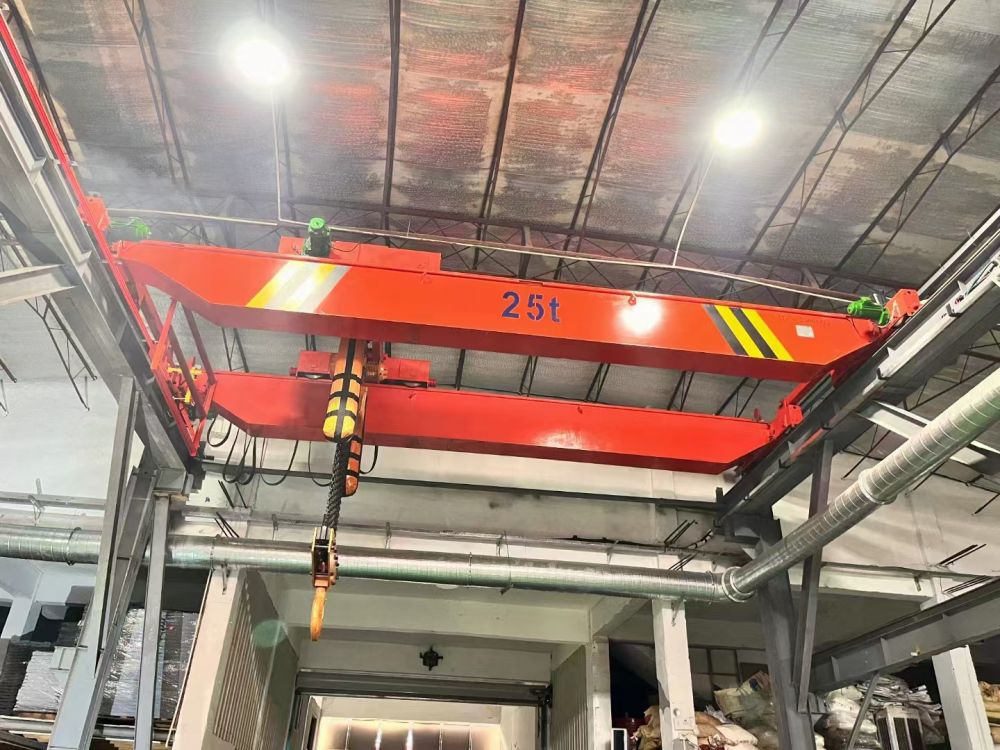 廣州起重機(jī)廠家、電動(dòng)雙梁橋式起重機(jī)