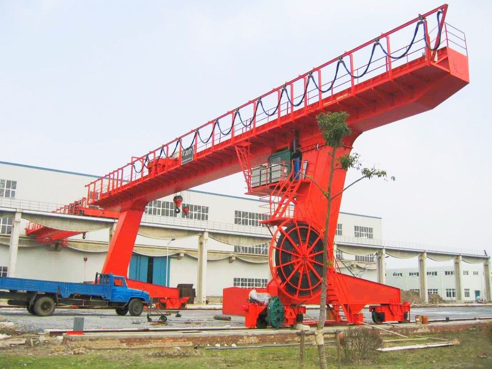 MDG(L)型單主梁吊鉤門(mén)式起重機(jī)