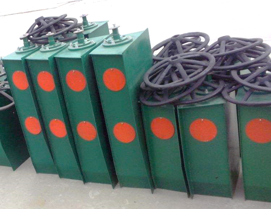 門式起重機(jī)手動(dòng)夾軌器抗風(fēng)防滑機(jī)理