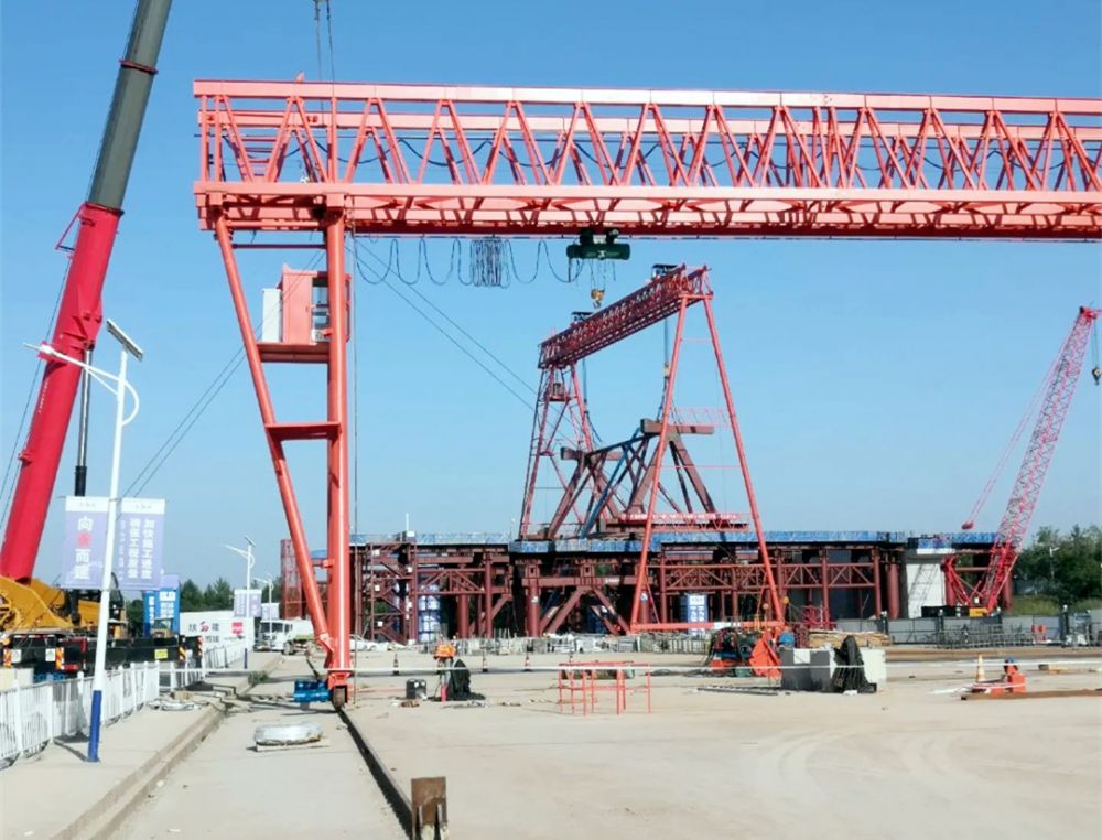 山西晉中龍門吊、型號參數(shù)、電動雙梁門式起重機、提梁機廠家銷售