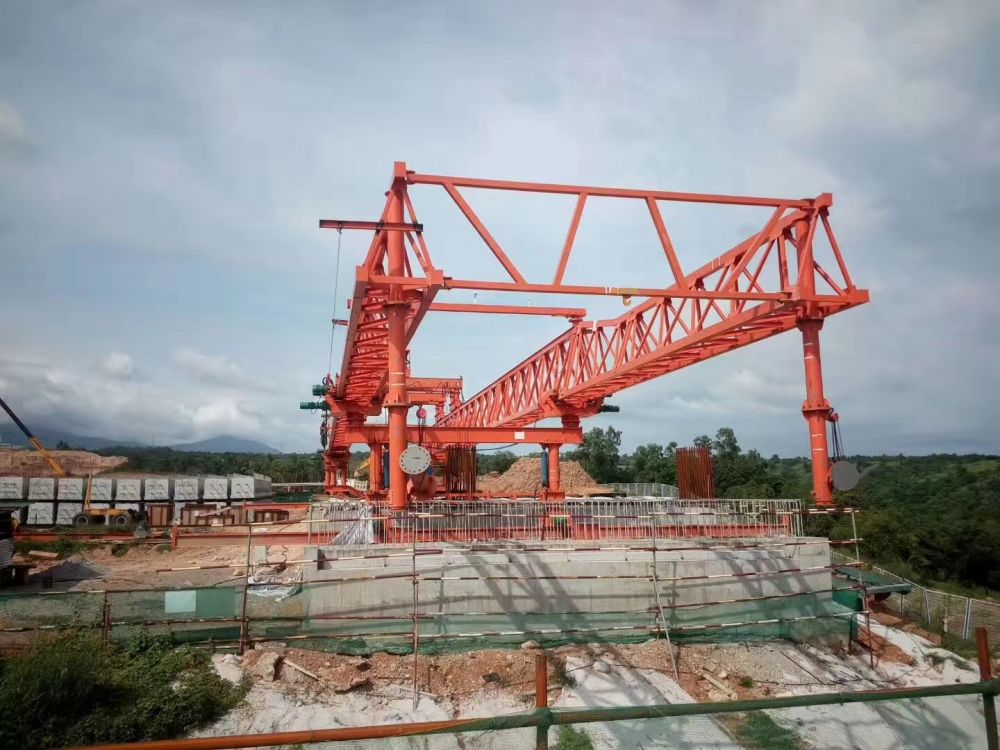 海南三亞架橋機，公路、鐵路架橋機廠家生產(chǎn)制造、價格方案、安裝維修