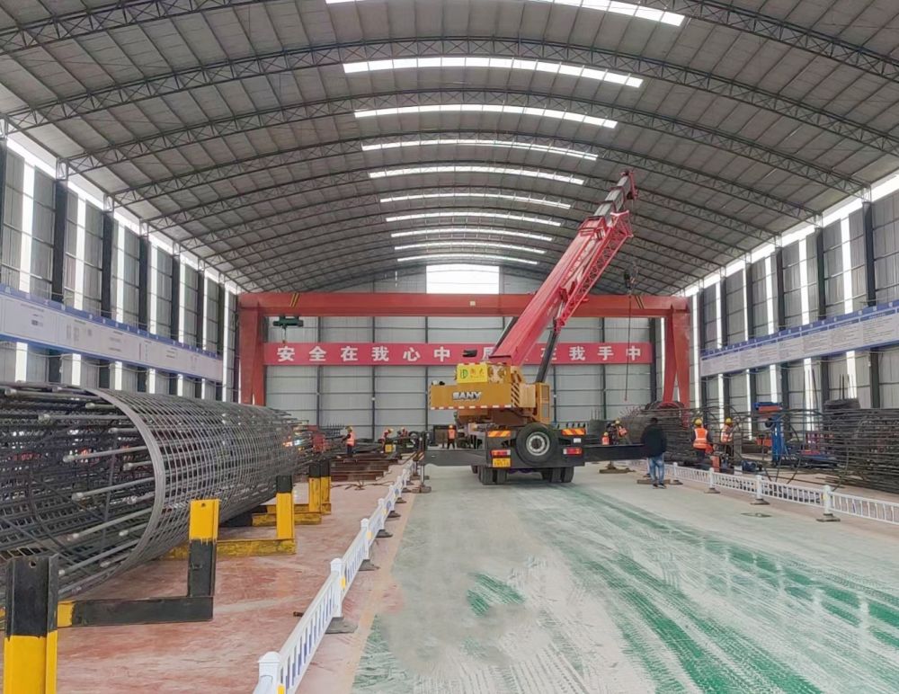 MH型電動葫蘆門式起重機、龍門吊廠家、產(chǎn)地貨源