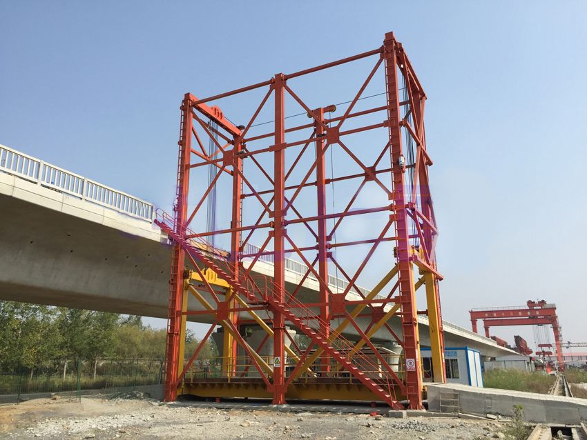 路橋起重機(jī)械、混凝土罐車(chē)提升機(jī)