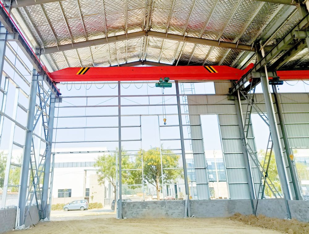 LDA型電動(dòng)單梁起重機(jī)、起重機(jī)廠家品牌、場地貨源、型號(hào)參數(shù)價(jià)格