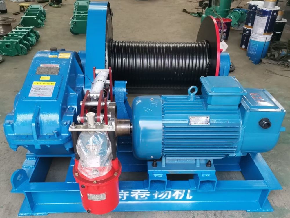 云南卷揚機生產(chǎn)廠家、卷揚機型號規(guī)格、技術參數(shù)