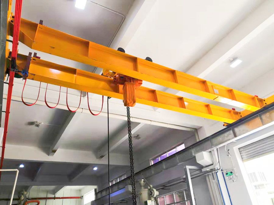 衢州起重機、LH電動葫蘆雙梁起重機