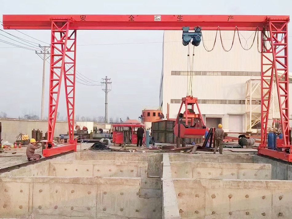 山西呂梁抓斗吊、MHZ型電動單梁抓斗門式起重機(jī)生產(chǎn)廠家，安裝維修