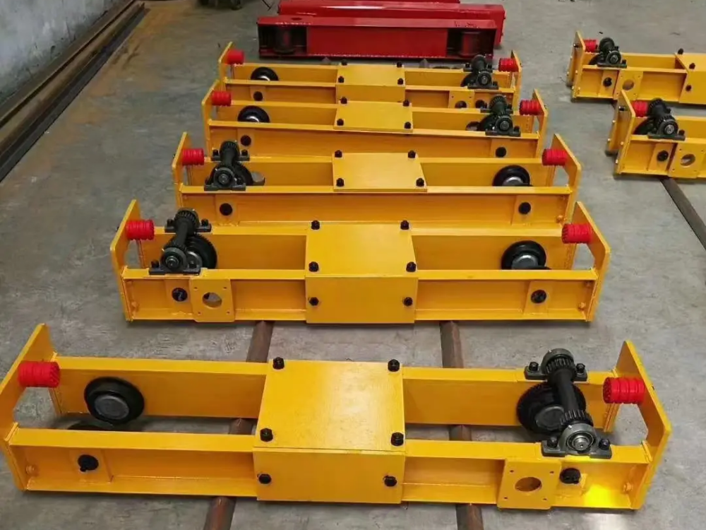 起重機(jī)大車運(yùn)行機(jī)構(gòu)、歐式懸掛起重機(jī)端梁廠家定制配套