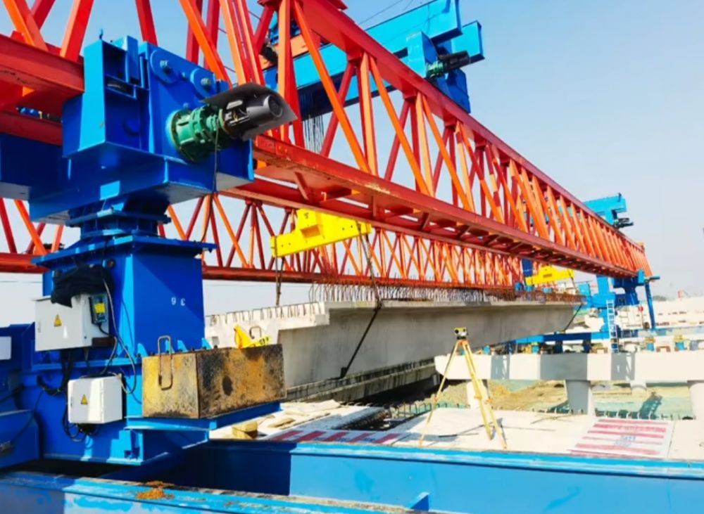 河南架橋機(jī)、公路鐵路高鐵架橋機(jī)型號(hào)、新機(jī)二手租賃廠家、價(jià)格