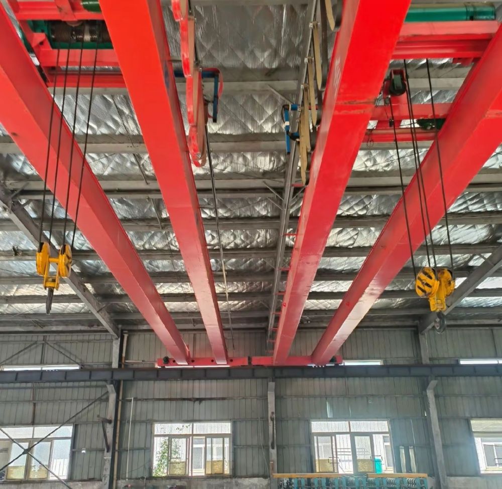 LH電動(dòng)葫蘆橋式起重機(jī)、陜西起重機(jī)廠家報(bào)價(jià)