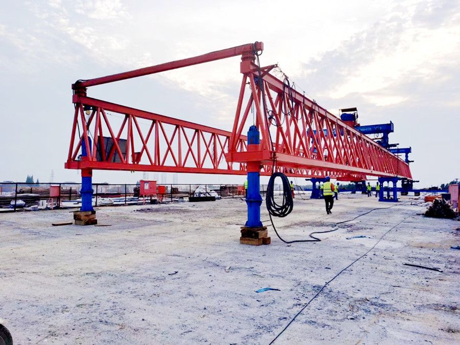 陜西延安架橋機(jī)、架橋機(jī)型號(hào)規(guī)格、生產(chǎn)廠家銷(xiāo)售
