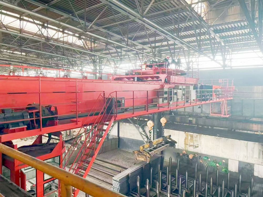 遼寧雙梁吊機(jī)、天車行車、阜新QL型旋轉(zhuǎn)電磁掛梁橋式起重機(jī)廠家銷售
