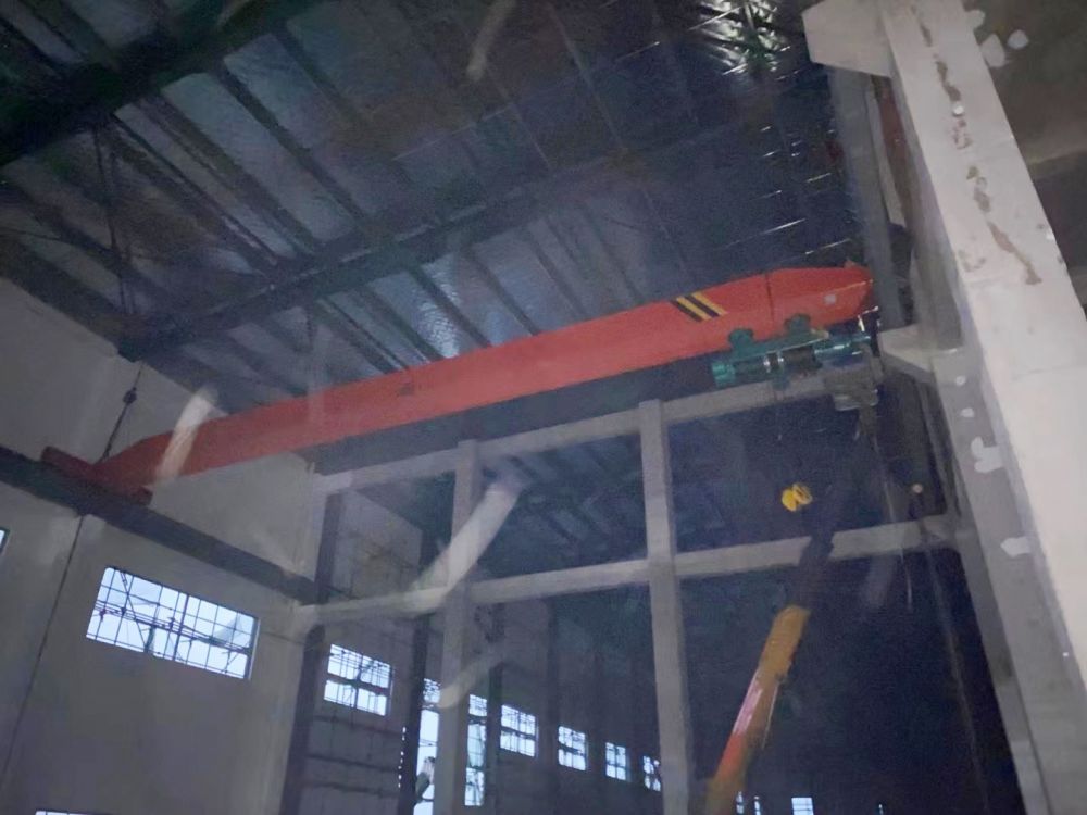 防爆單梁起重機維修.jpg