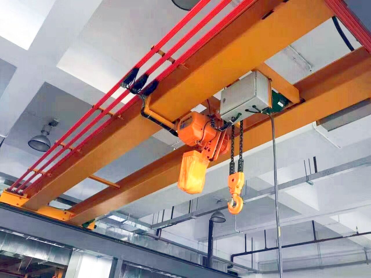 麗水市起重機(jī)、電動(dòng)雙梁橋式起重機(jī)廠家銷售安裝維修
