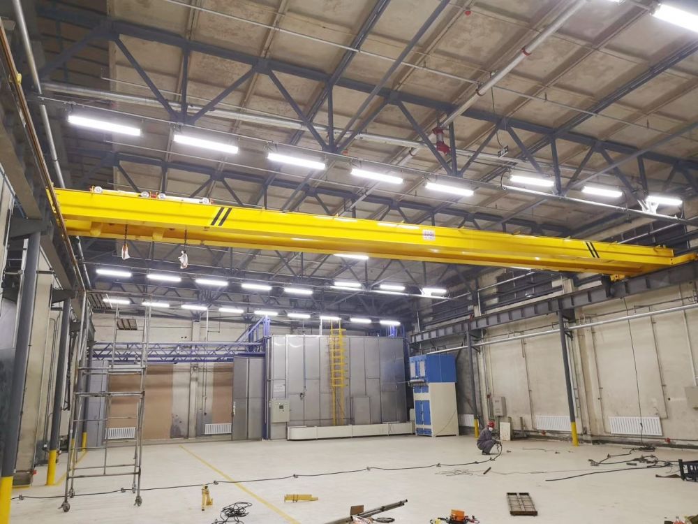 成都起重機廠家銷售、電動雙小車吊鉤橋式起重機型號、參數(shù)及安裝維修
