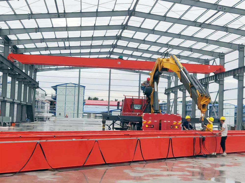 湖州天車(chē)、吊機(jī)廠家銷(xiāo)售、雙梁橋式起重機(jī)的型號(hào)有哪些？