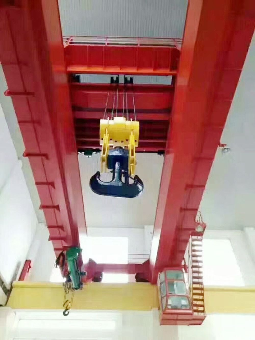 河南起重機(jī)、濟(jì)源QD型雙梁吊鉤橋式起重機(jī)廠家銷售、安裝維修