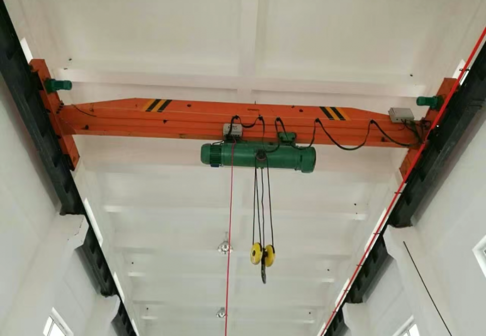 電動(dòng)橋式天車(chē)、行車(chē)、LDA型電動(dòng)單梁起重機(jī)