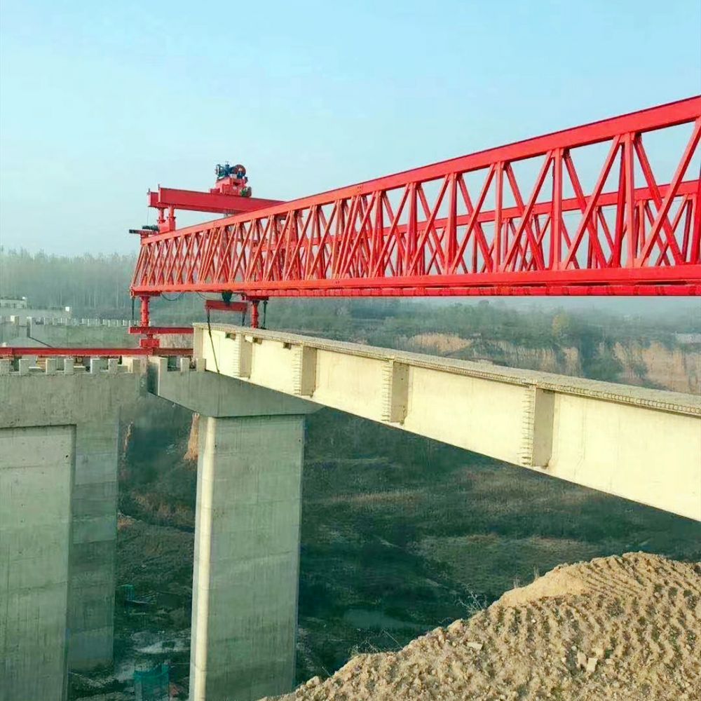 出租架橋機(jī)、架橋龍門吊、提梁機(jī)、單雙梁門式起重機(jī)租賃出租安裝維修