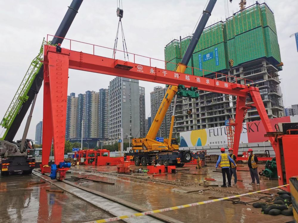 MH型電動(dòng)葫蘆單梁門(mén)式起重機(jī)、可變跨度龍門(mén)吊