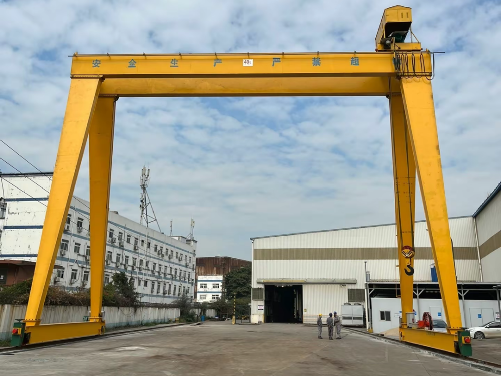 MG型單小車雙梁門式起重機(jī)、ME型雙小車門式起重機(jī)、龍門吊