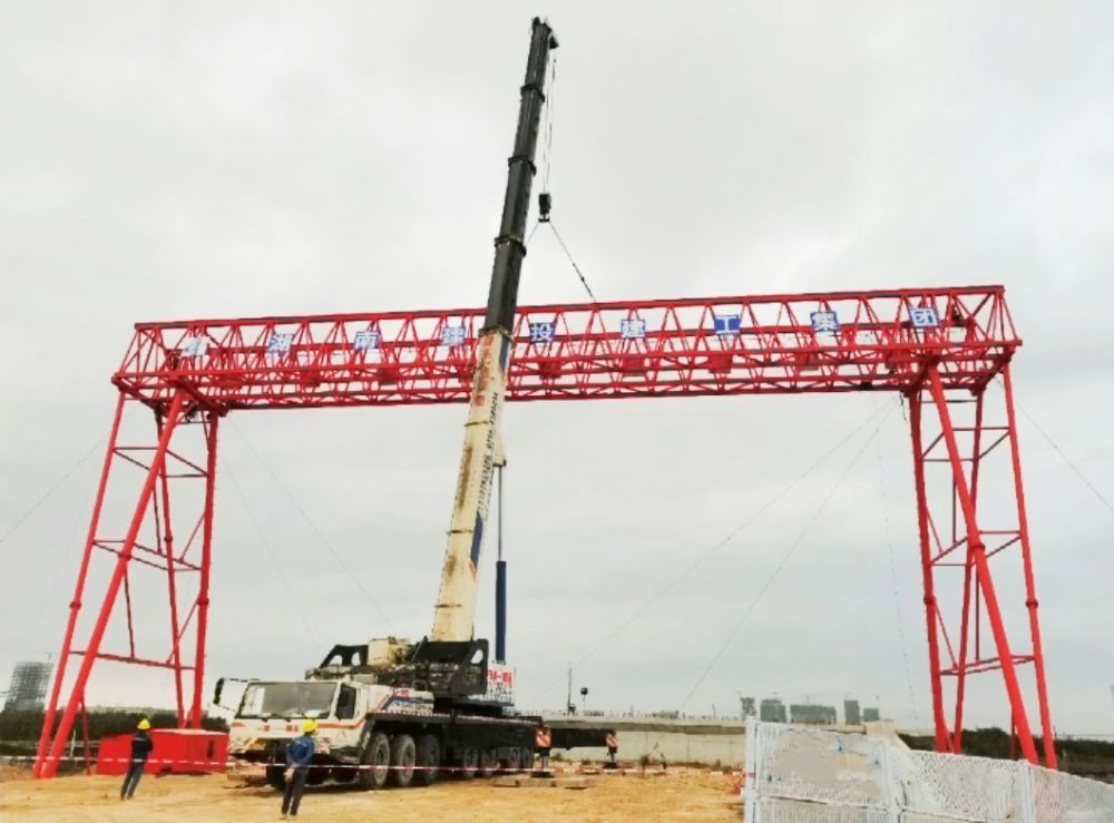 路橋門機(jī)、工程龍門吊、MG桁架門式起重機(jī)、廠家制造安裝維修