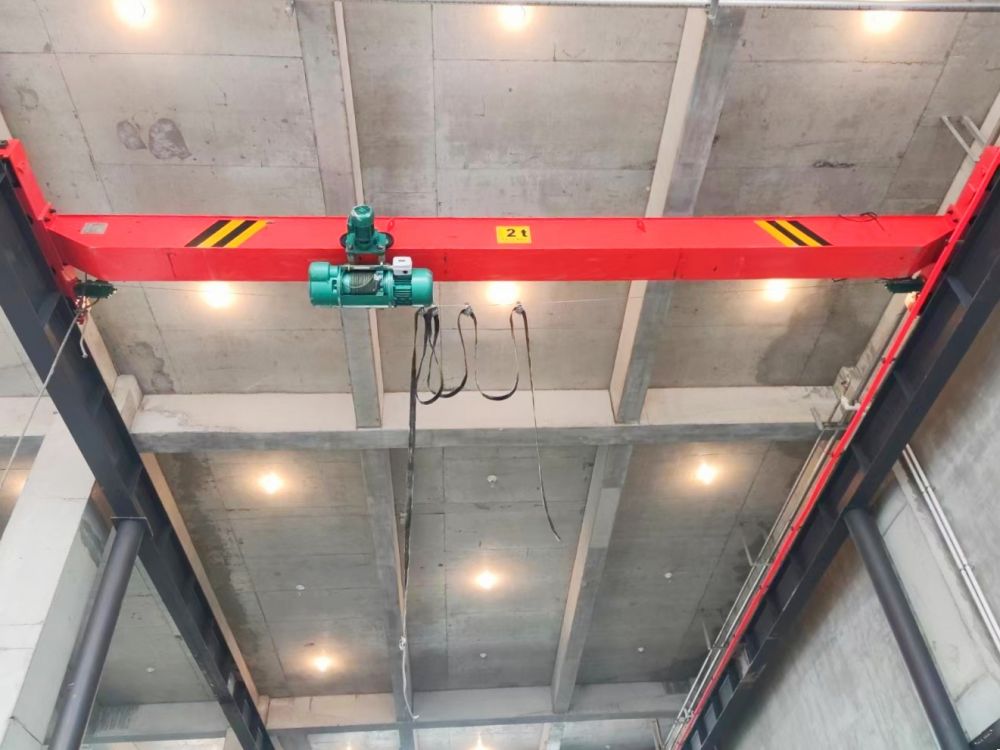 歐式起重機(jī)、低凈空起重機(jī)、LDX電動(dòng)單梁起重機(jī)、歐式吊機(jī)、天車