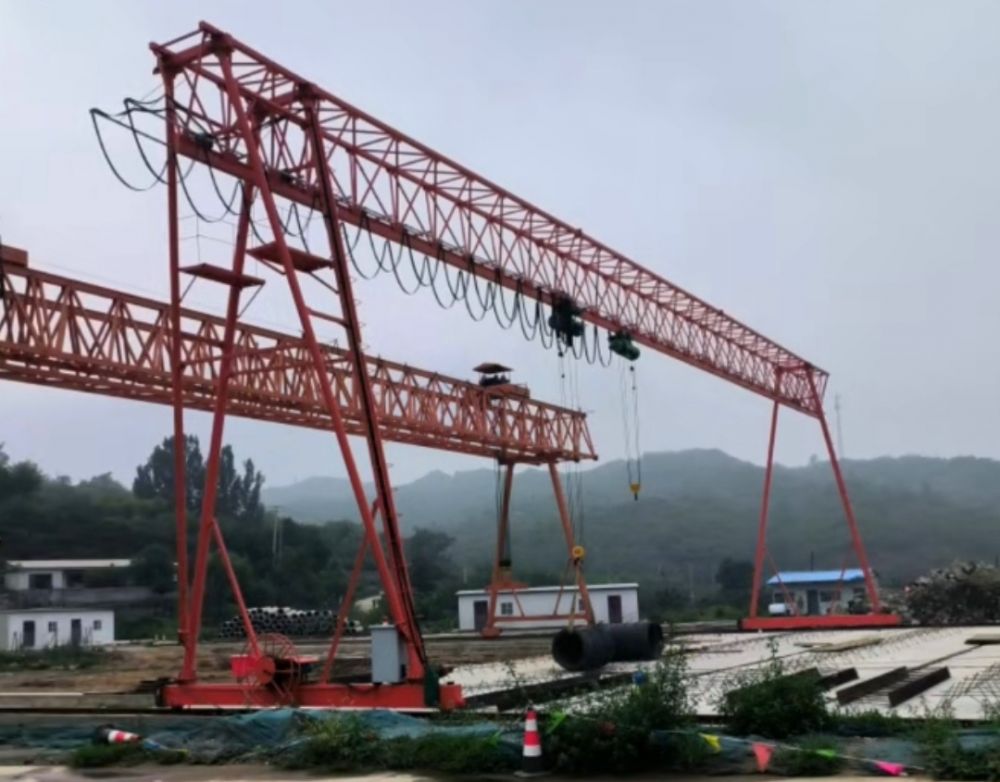 路橋門機、梁廠龍門吊、提梁機型號規(guī)格、價格