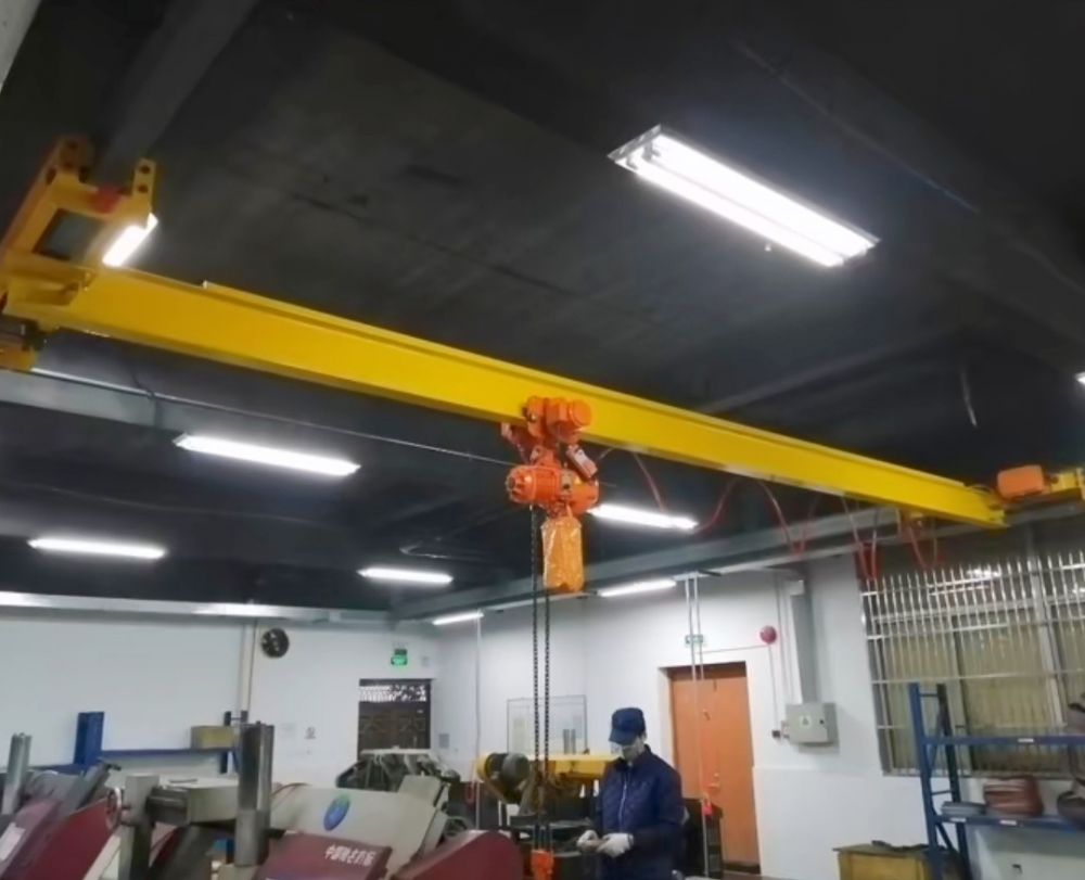 起重機(jī)廠家品牌、電動單梁懸掛起重機(jī)設(shè)計(jì)制造、安裝維修