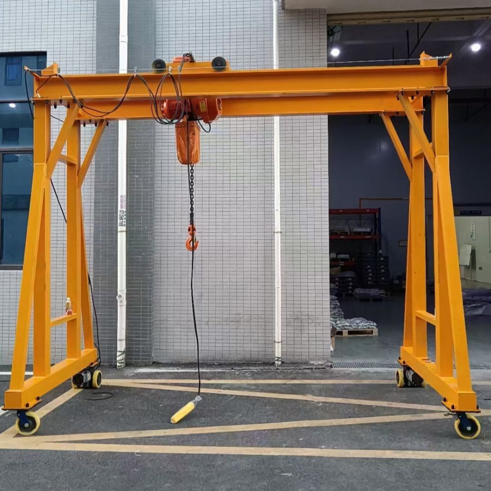 無軌電動雙梁小龍門、無軌自行走門式起重機(jī)