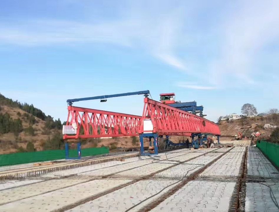 陜西咸陽架橋機租賃、公路鐵路架橋機安裝調(diào)試、改造維修、搬遷移裝