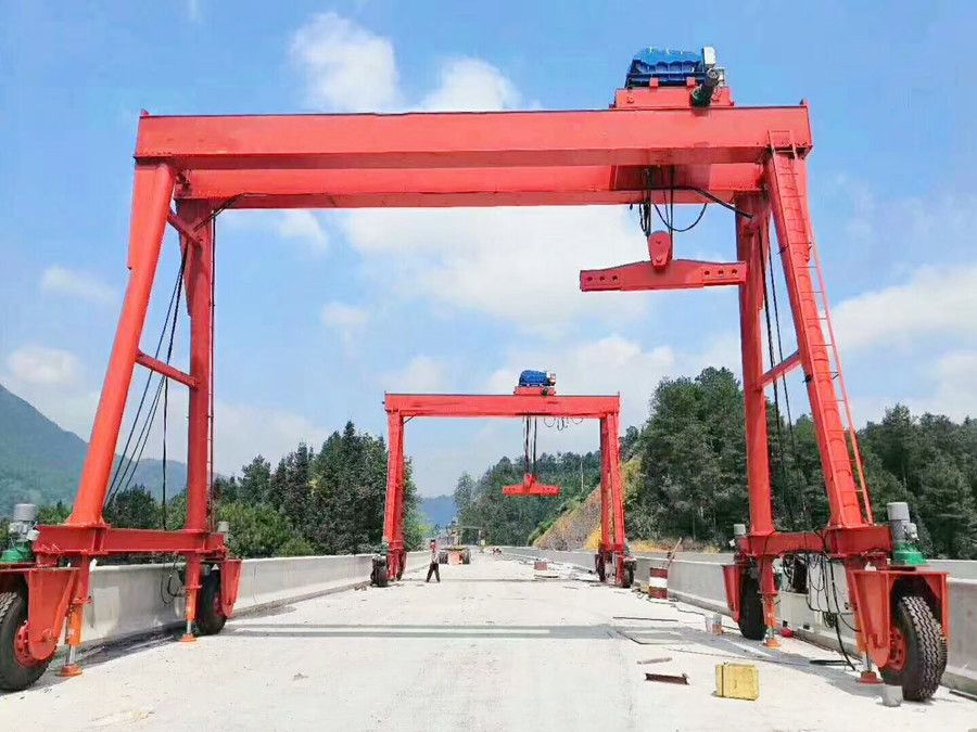 徐州起重機(jī)械、輪胎式提梁機(jī)、門式起重機(jī)廠家銷售服務(wù)