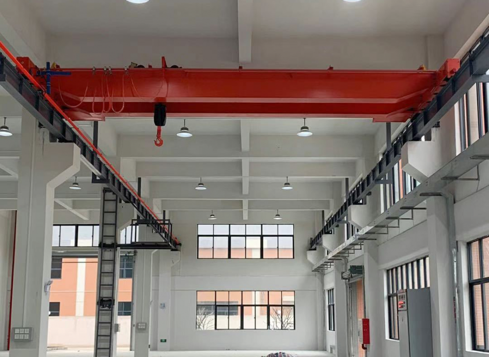 河南起重機(jī)、新鄉(xiāng)行車(chē)廠家、LH型電動(dòng)葫蘆橋式起重機(jī)價(jià)格