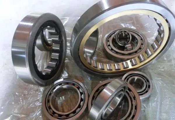 減速機(jī)軸承部件過熱、噪音大的原因及解決辦法