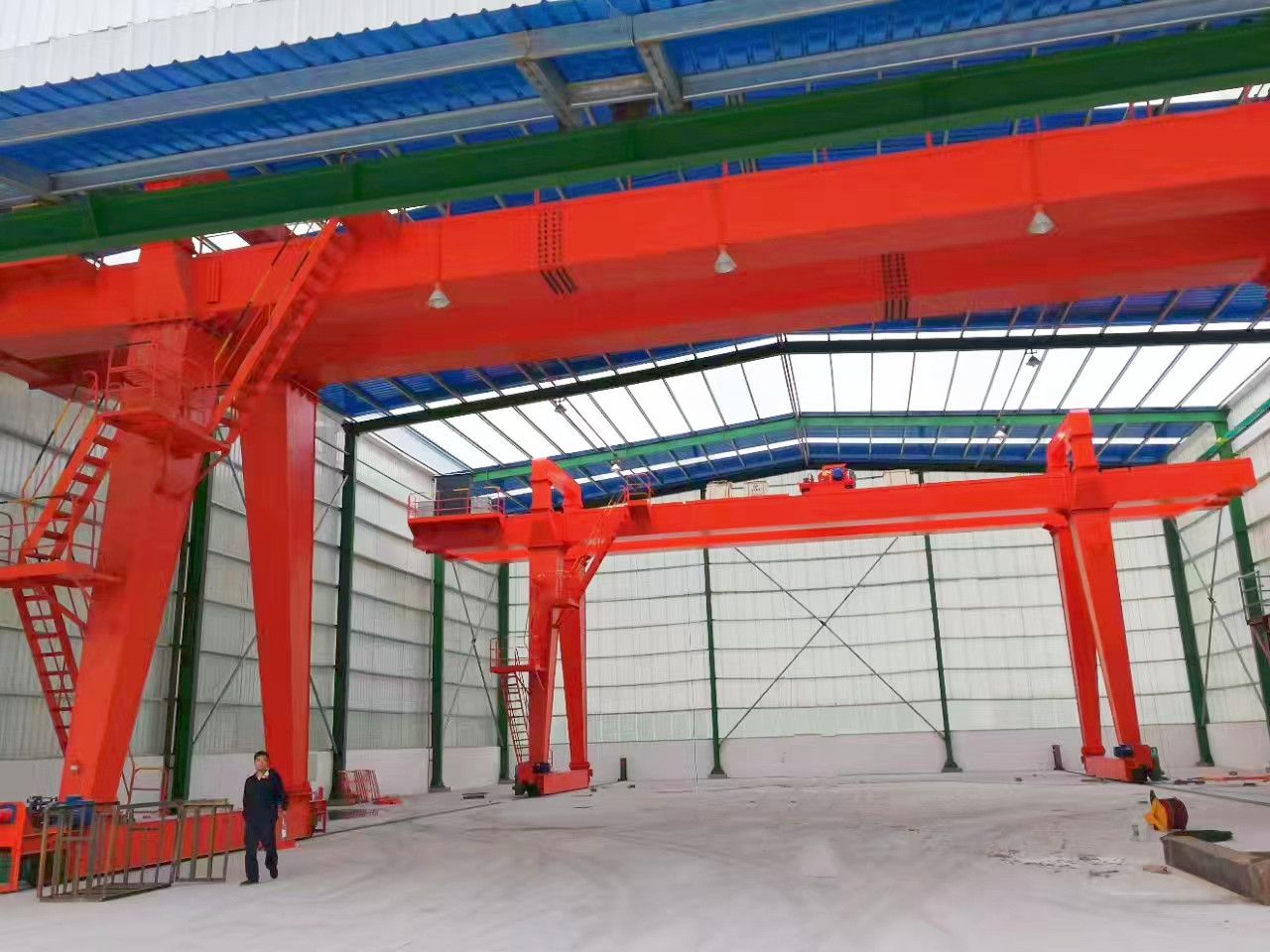 江西景德鎮(zhèn)龍門(mén)吊、A型電動(dòng)雙梁門(mén)式起重機(jī)廠家銷(xiāo)售、安裝維修
