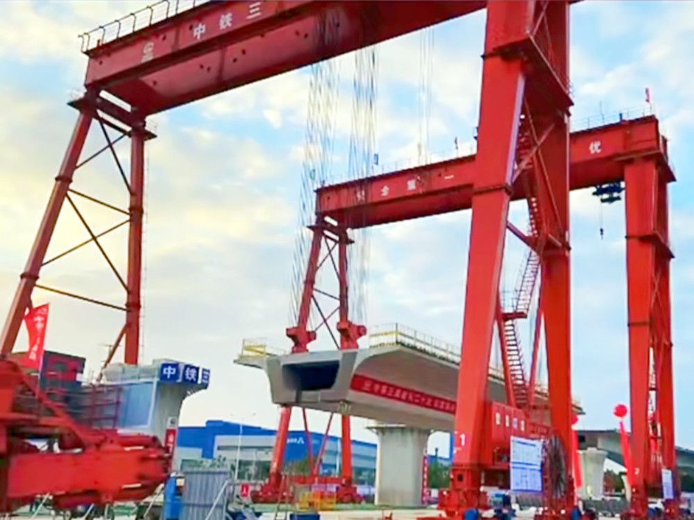 浙江架橋機(jī)、提梁機(jī)、地鐵出渣機(jī)、梁場龍門吊租賃出租、安裝搬遷維修