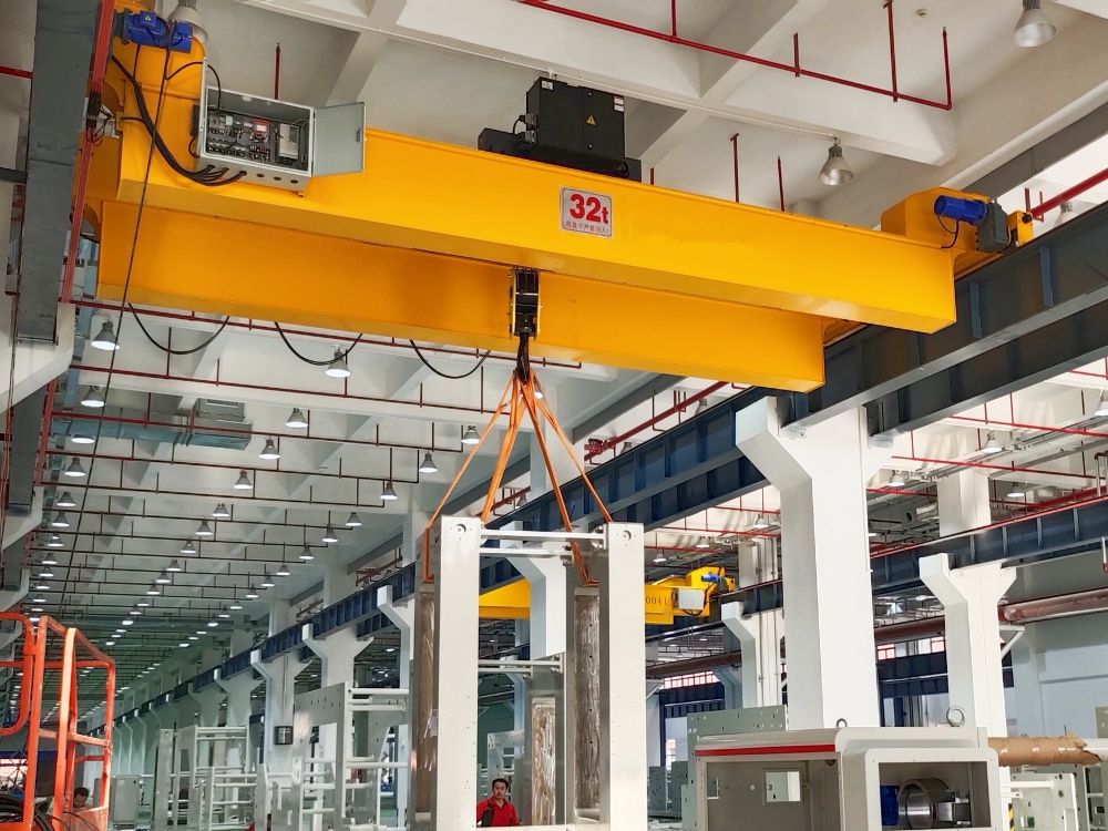 LH型電動(dòng)葫蘆雙梁橋式起重機(jī)，解決牛腿上面空間較矮的安裝問題