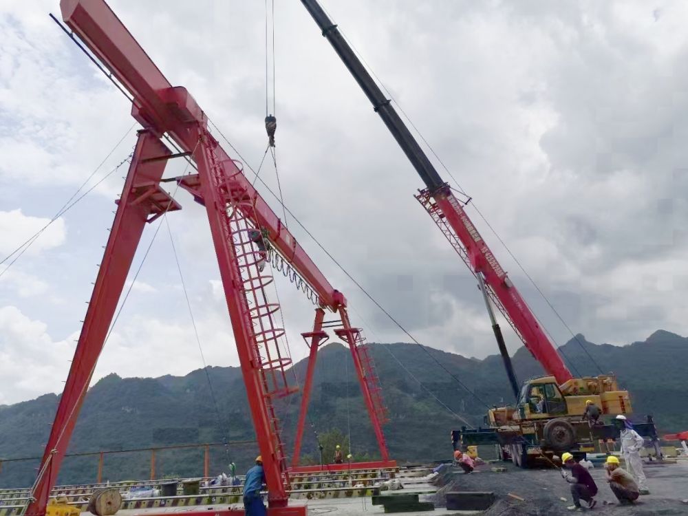 MH型電動葫蘆門式起重機、龍門吊生產(chǎn)制造廠家服務(wù)、衛(wèi)華起重機