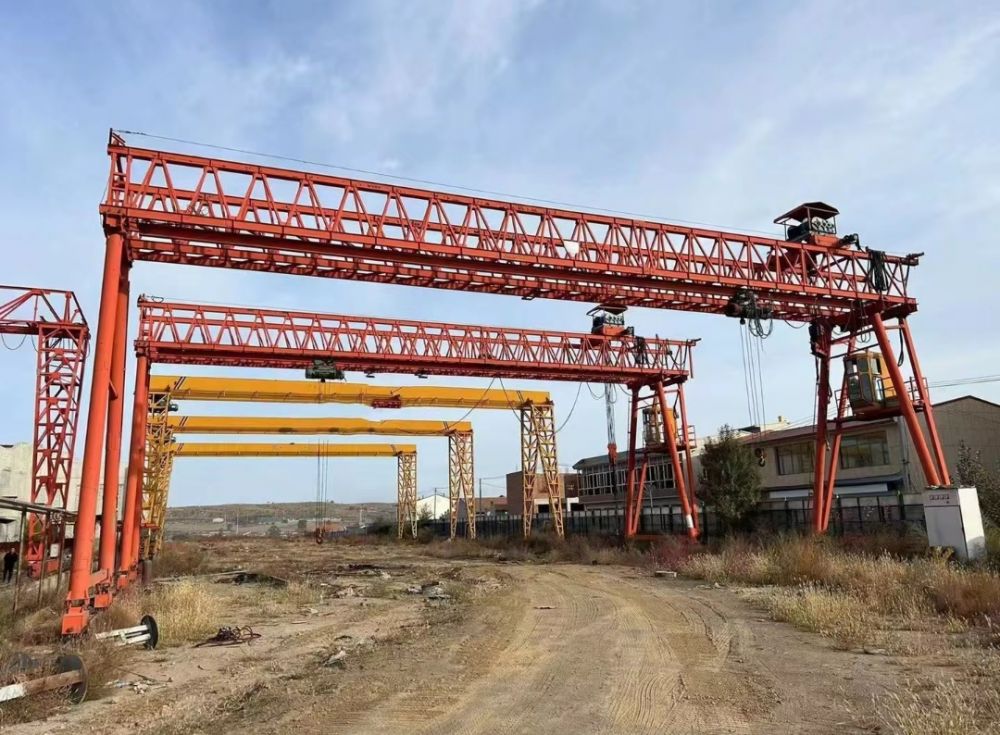 西安龍門吊、工程門式起重機/提梁機價格、廠家