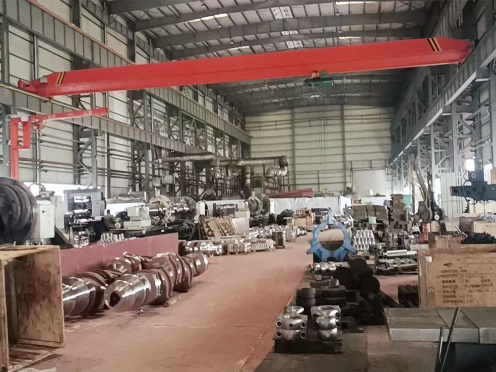 單梁橋式起重機、單梁天車、吊機、行吊廠家銷售、安裝改造維修