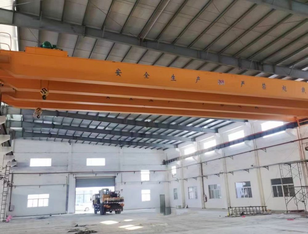 雙梁橋式起重機(jī)、吊機(jī)、天車(chē)、桁吊廠家品牌價(jià)格、型號(hào)規(guī)格、技術(shù)參數(shù)